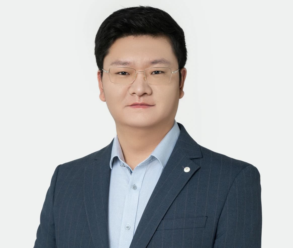 靳远航